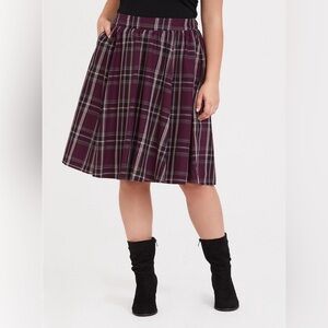Pleated Plaid Midi Skirt in Burgundy